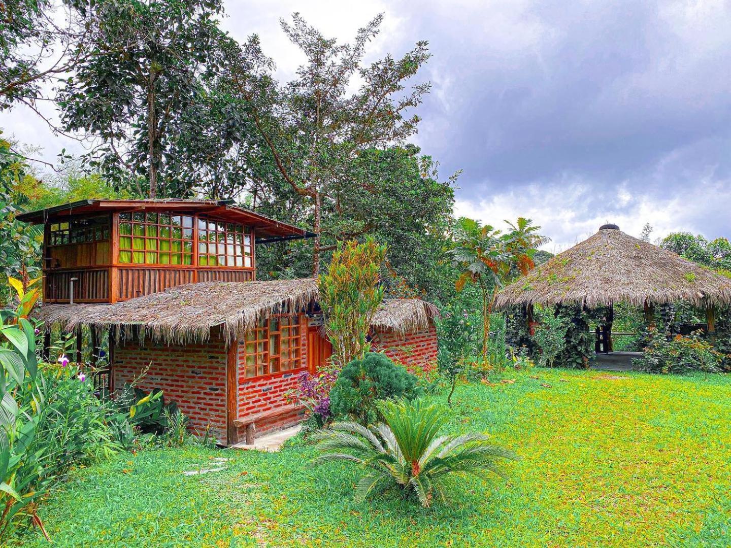 Hotel Casa de Vista Alta Mindo Exterior foto